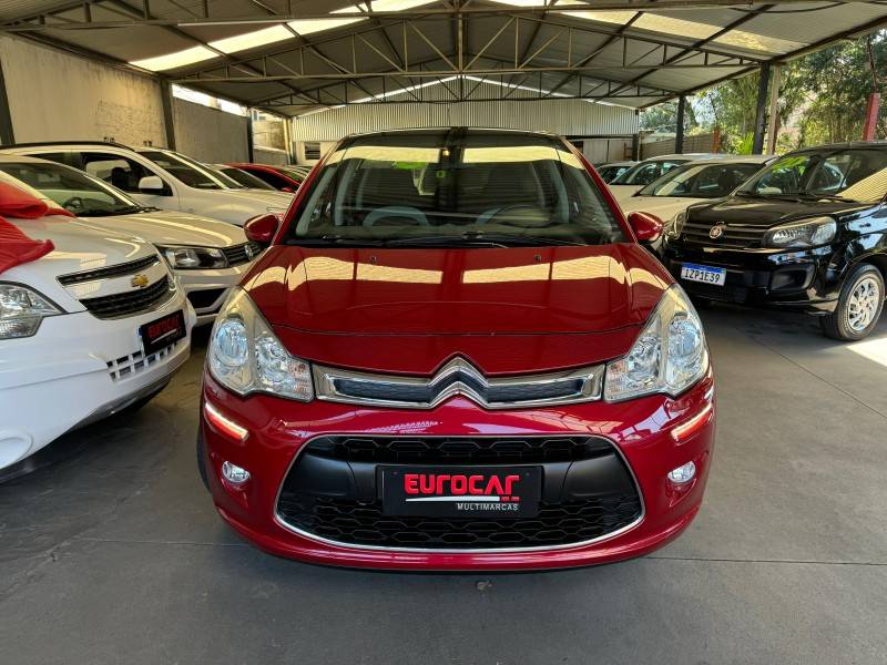 CITROËN - C3 - 2015/2015 - Vermelha - R$ 41.900,00