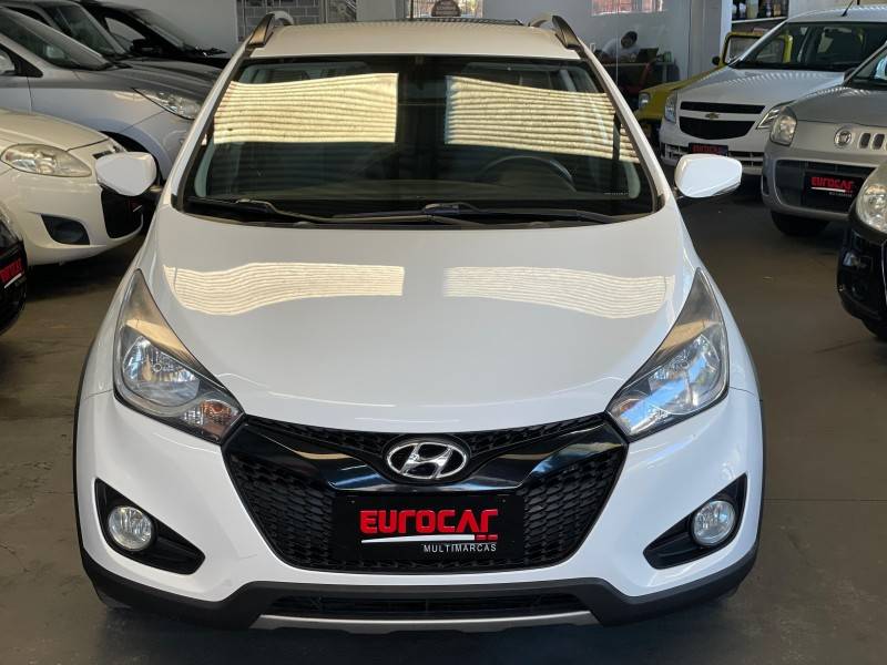 HYUNDAI - HB20X - 2015/2015 - Branca - R$ 55.900,00