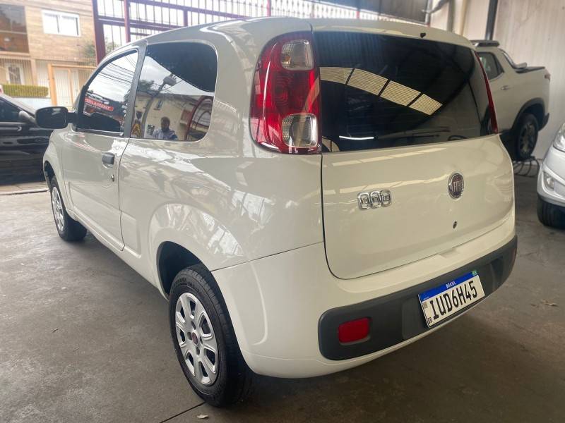 FIAT - UNO - 2013/2013 - Branca - R$ 25.900,00