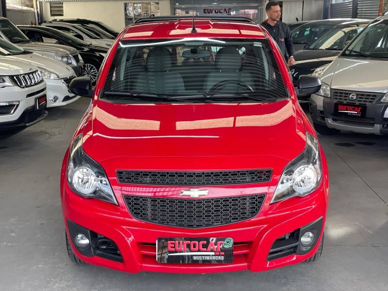 CHEVROLET - MONTANA - 2013/2013 - Vermelha - R$ 41.900,00