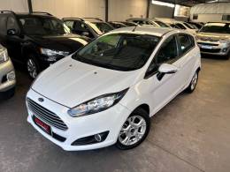 FORD - FIESTA - 2017/2017 - Branca - R$ 57.900,00