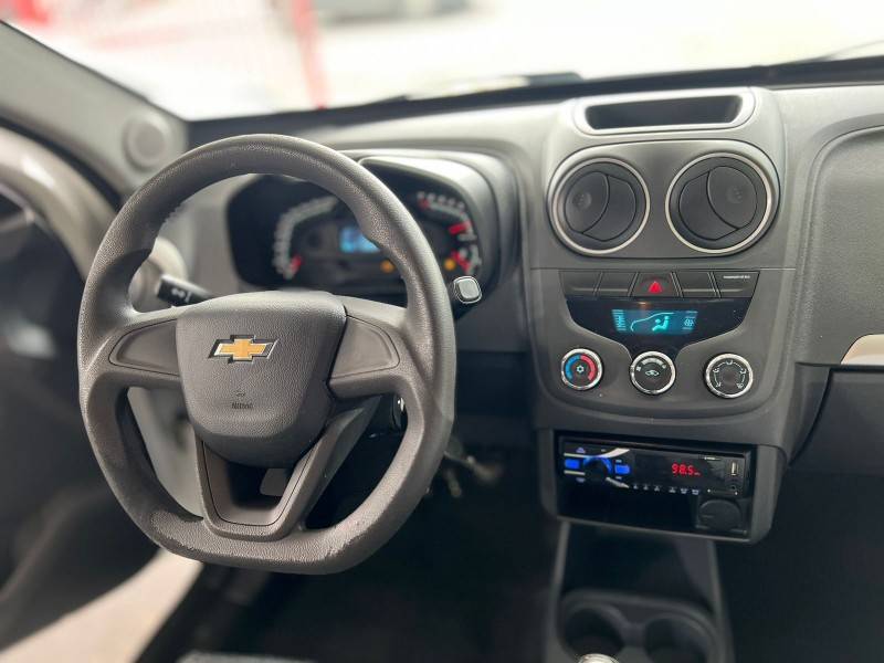 CHEVROLET - MONTANA - 2018/2018 - Branca - R$ 54.900,00