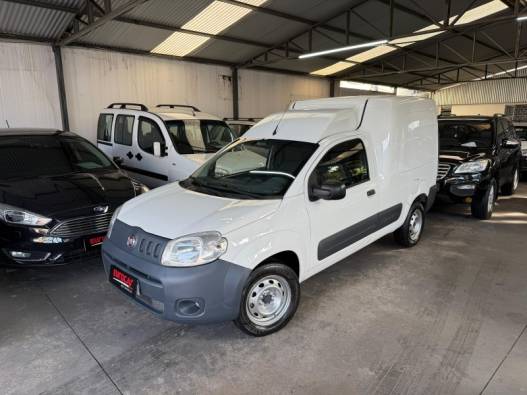 FIAT - FIORINO - 2018/2018 - Branca - R$ 64.900,00