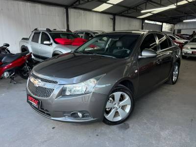 CHEVROLET - CRUZE - 2014/2014 - Cinza - R$ 61.900,00