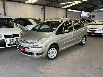 CITROËN - XSARA PICASSO - 2008/2008 - Bege - R$ 16.900,00