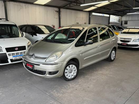 CITROËN - XSARA PICASSO - 2008/2008 - Bege - R$ 16.900,00