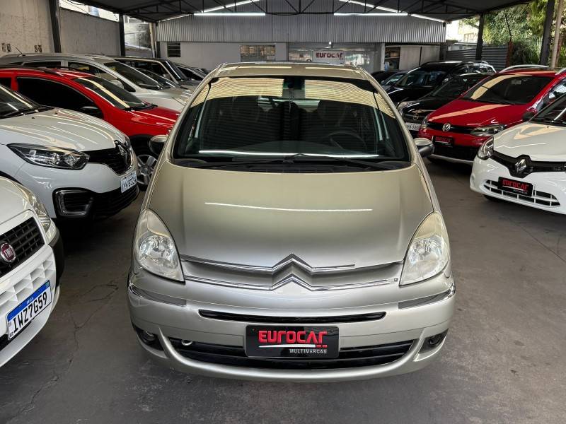 CITROËN - XSARA PICASSO - 2008/2008 - Bege - R$ 16.900,00