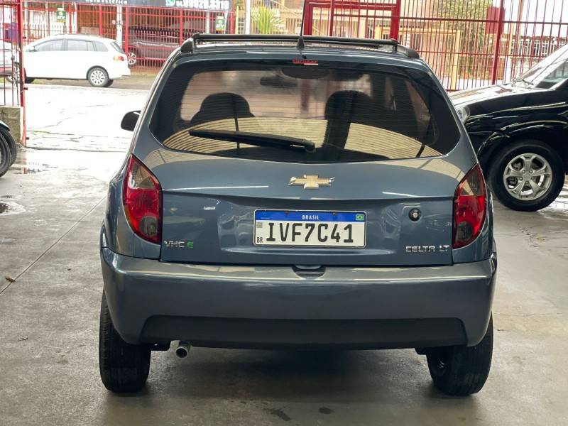 CHEVROLET - CELTA - 2013/2014 - Azul - R$ 34.900,00