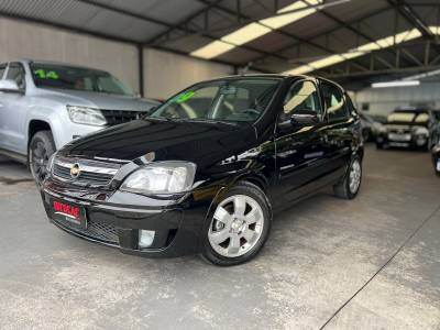 CHEVROLET - CORSA - 2009/2009 - Preta - R$ 27.900,00