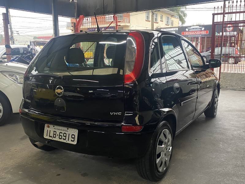 CHEVROLET - CORSA - 2003/2003 - Preta - R$ 19.900,00