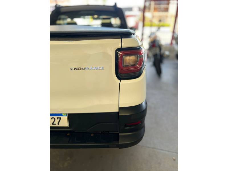 FIAT - STRADA - 2021/2021 - Branca - R$ 69.900,00