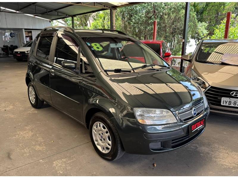 FIAT - IDEA - 2007/2008 - Cinza - R$ 25.900,00