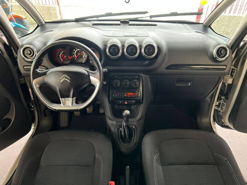 CITROËN - C3 PICASSO - 2012/2012 - Prata - R$ 31.900,00
