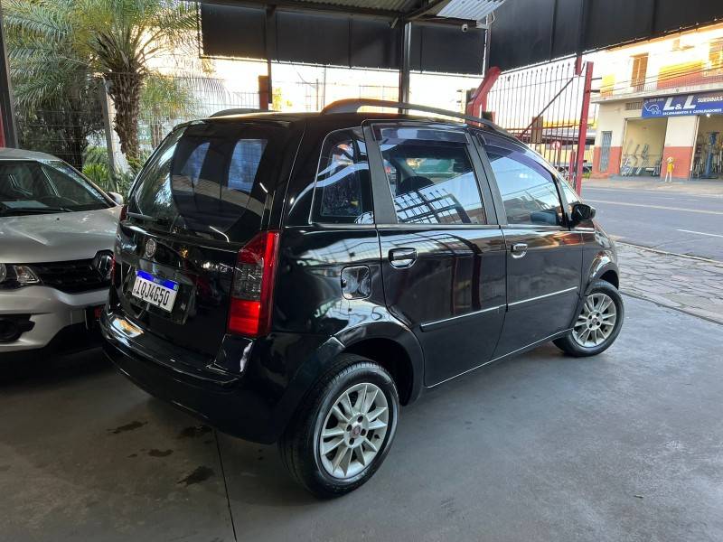 FIAT - IDEA - 2010/2010 - Preta - R$ 29.900,00