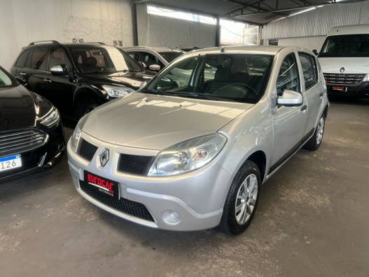 RENAULT - SANDERO - 2011/2011 - Branca - R$ 31.900,00