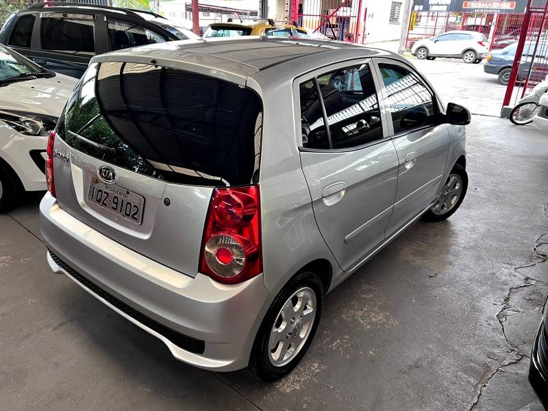 KIA MOTORS - PICANTO - 2010/2011 - Prata - R$ 29.900,00