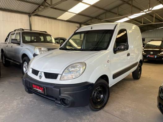 RENAULT - KANGOO - 2014/2014 - Branca - R$ 27.900,00