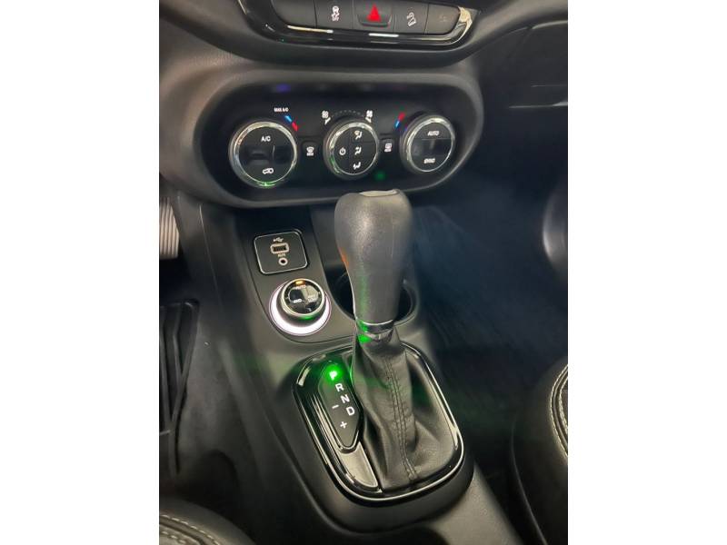 FIAT - TORO - 2019/2019 - Branca - R$ 99.900,00