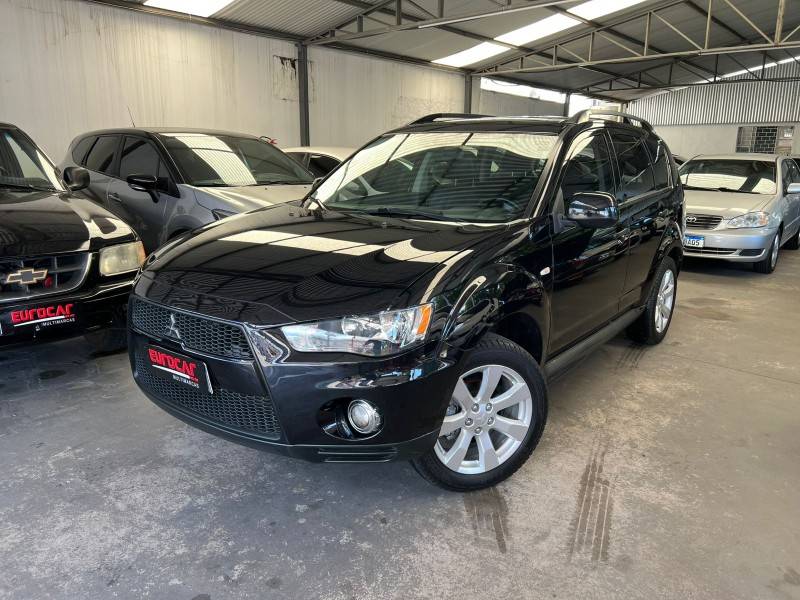 MITSUBISHI - OUTLANDER - 2013/2013 - Preta - R$ 59.900,00