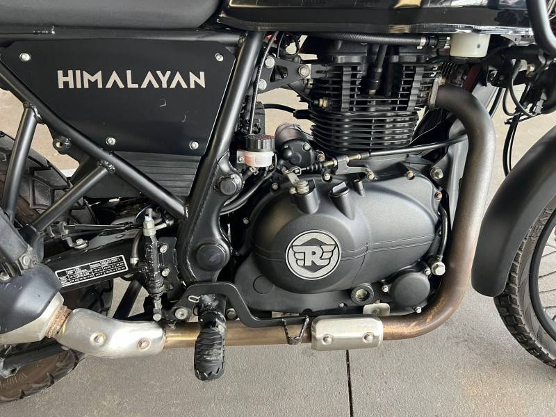 ROYAL ENFIELD - HIMALAYAN 411cc - 2022/2022 - Preta - R$ 20.900,00