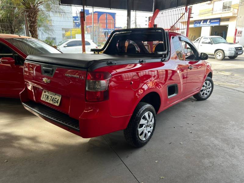 CHEVROLET - MONTANA - 2013/2013 - Vermelha - R$ 41.900,00