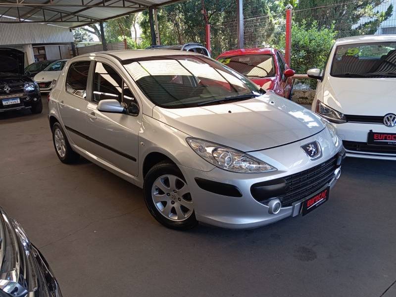 PEUGEOT - 307 - 2006/2007 - Prata - R$ 22.900,00