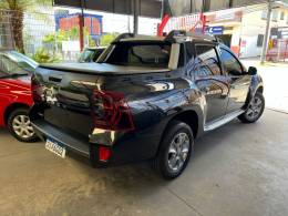 RENAULT - DUSTER OROCH - 2016/2016 - Preta - R$ 67.900,00