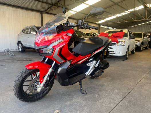 HONDA - ADV 150 - 2021/2022 - Vermelha - R$ 22.900,00