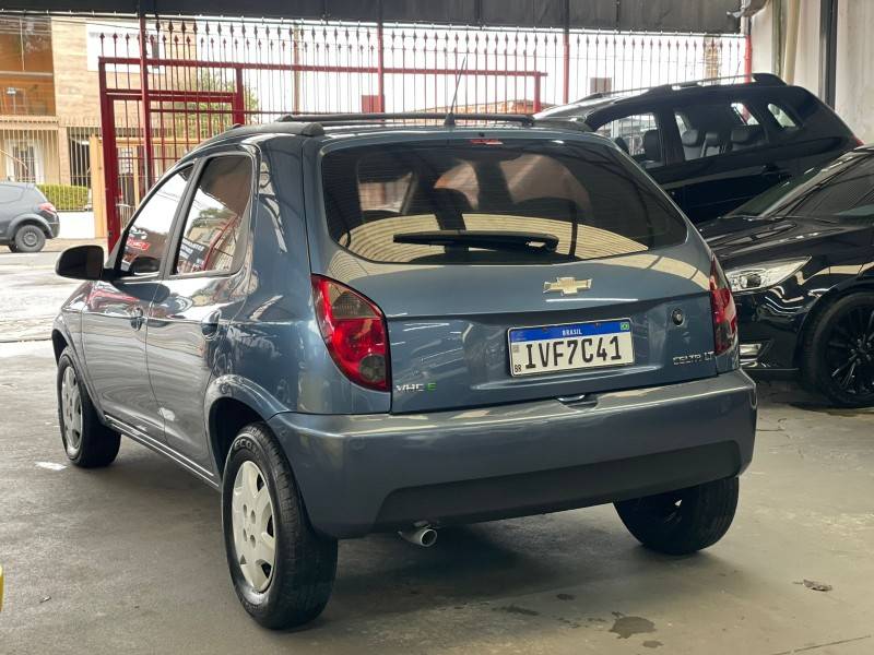 CHEVROLET - CELTA - 2013/2014 - Azul - R$ 34.900,00