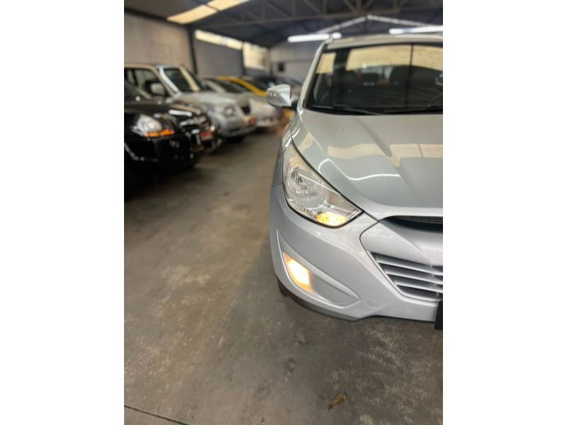 HYUNDAI - IX35 - 2011/2011 - Prata - R$ 59.900,00