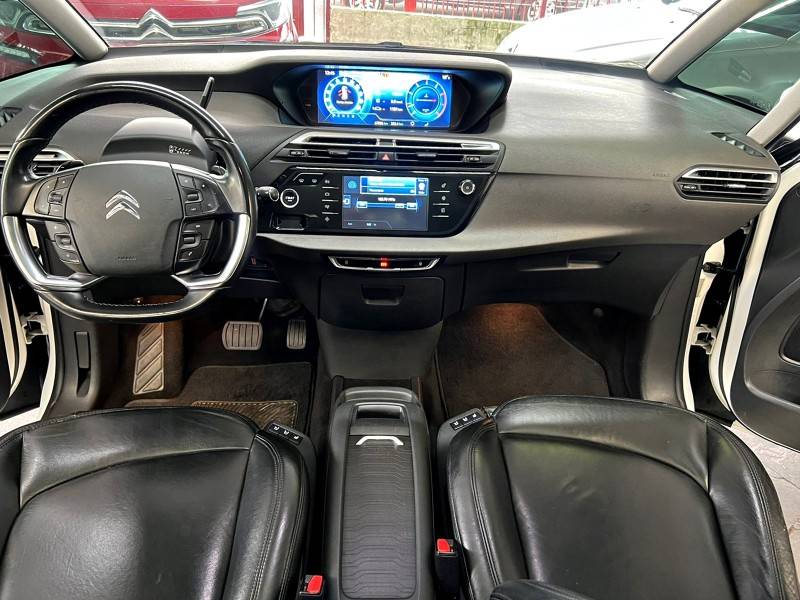 CITROËN - C4 PICASSO - 2015/2016 - Branca - R$ 79.900,00