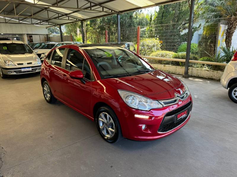 CITROËN - C3 - 2015/2015 - Vermelha - R$ 41.900,00