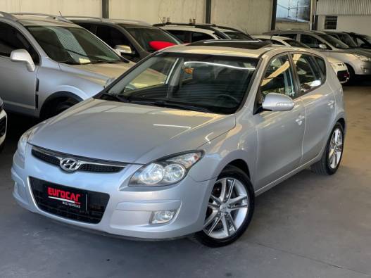 HYUNDAI - I30 - 2011/2012 - Prata - R$ 51.900,00