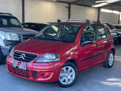 CITROËN - C3 - 2011/2012 - Vermelha - R$ 29.900,00