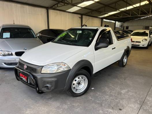 FIAT - STRADA - 2015/2015 - Prata - R$ 45.900,00