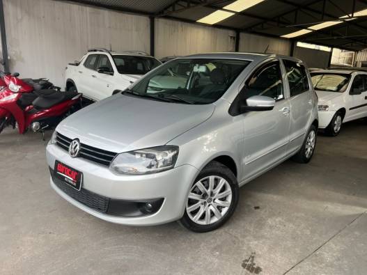 VOLKSWAGEN - FOX - 2010/2010 - Prata - R$ 29.900,00