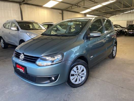 VOLKSWAGEN - FOX - 2011/2011 - Cinza - R$ 32.900,00
