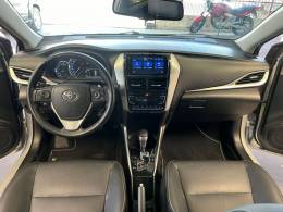 TOYOTA - YARIS - 2020/2020 - Prata - R$ 86.900,00