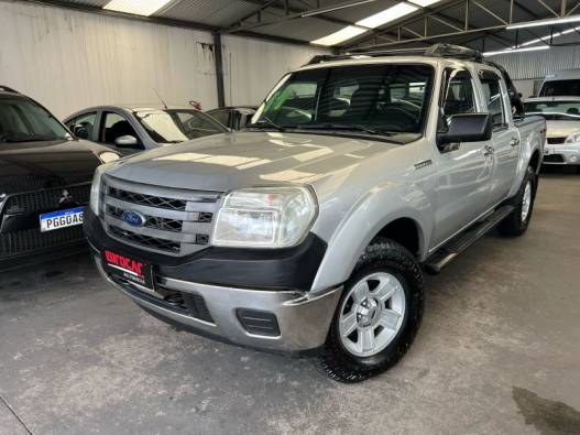 FORD - RANGER - 2011/2011 - Prata - R$ 69.900,00